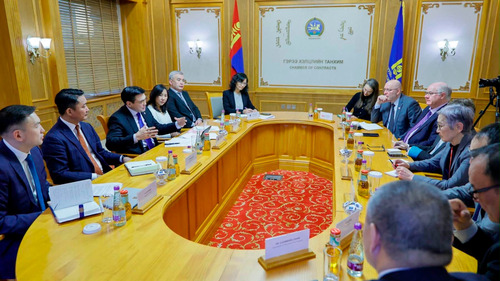 КАНАД УЛСТАЙ ХАМТАРСАН “ТЭГШ ЭРХ, ШУДАРГА ЁСЫГ ХҮН БҮРТ” ТӨСӨЛ АМЖИЛТТАЙ ХЭРЭГЖИЖ БАЙНА